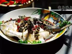 青花椒蒸魚