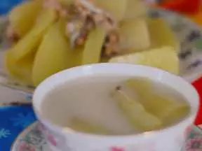 白瓜鯽魚湯