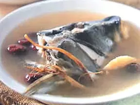 參須紅棗燉鱸魚