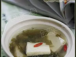 雪菜豆腐湯