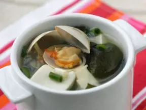 海帶豆腐蛤蜊湯