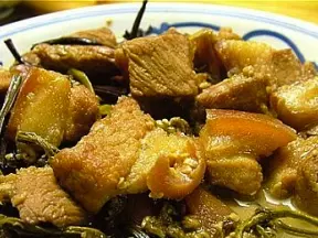 蕨菜燒肉
