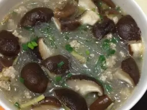 香菇肉末粉絲湯