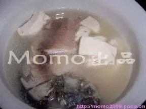 鯽魚豆腐湯
