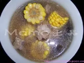 粟米香菇排骨湯