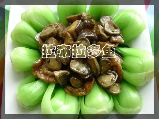 蚝油草菇燴麵筋