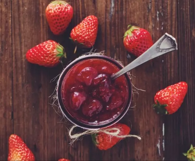 如何熬出一罐顏值爆表的草莓果醬