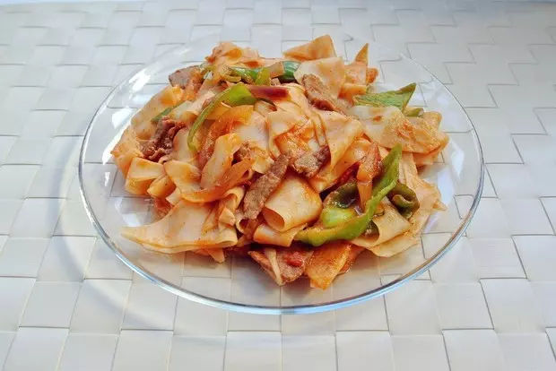 新疆炒麵片