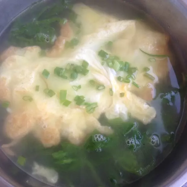 豌豆尖蛋湯