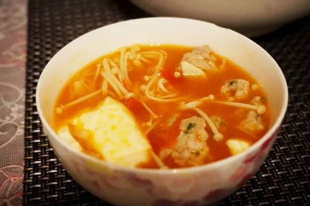 開胃營養湯-番茄豆腐湯