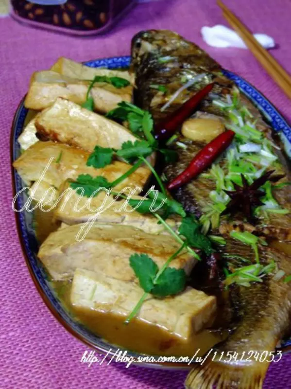 黃花魚燉豆腐