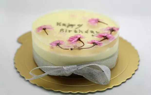 櫻花凍酸奶芝士蛋糕​（6寸）