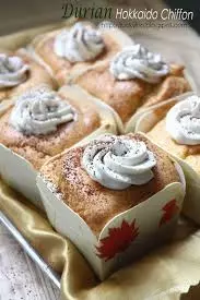 榴槤北海道蛋糕 （Durian Hokkaido Cake)