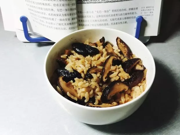宿舍電飯鍋版香菇醬油蒸飯