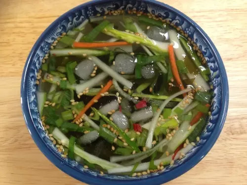 韓式小黃瓜海帶冷湯오이미역냉국