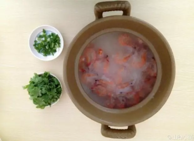 鮮蝦砂鍋粥
