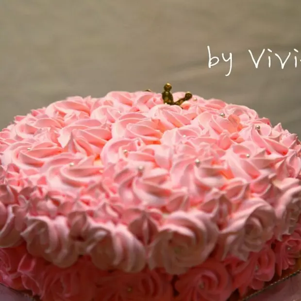 漸變玫瑰蛋糕——給自己的生日蛋糕