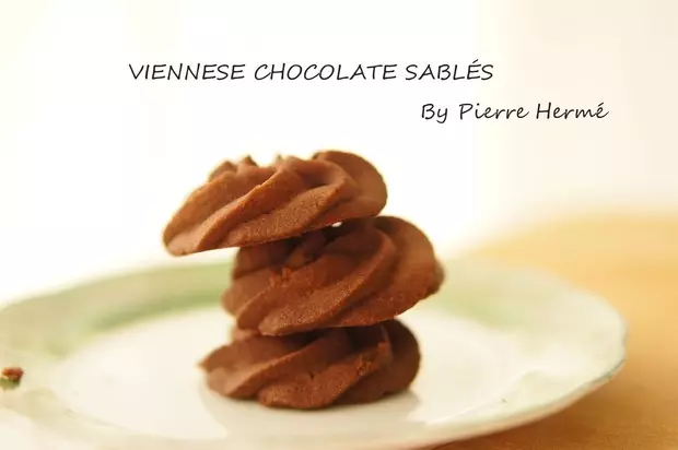 簡單的經典。Pierre Herm&amp;eacute;的維也納巧克力沙布列