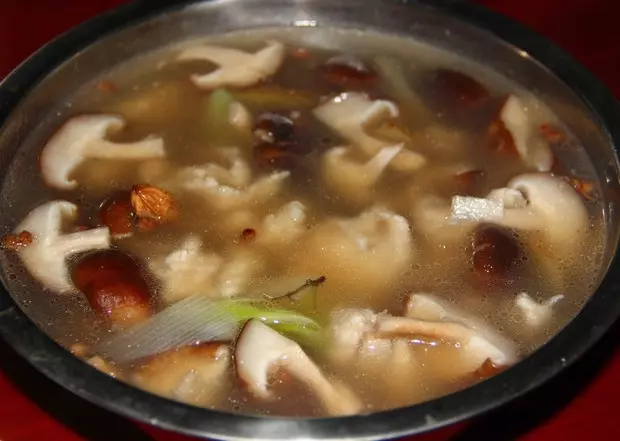香菇肉片湯
