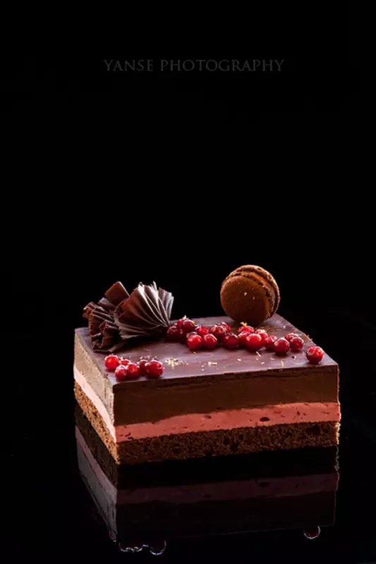 巧克力樹莓慕斯蛋糕