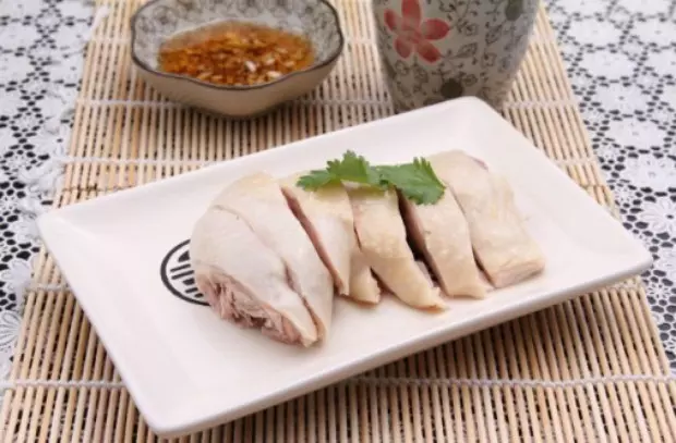 林志鵬自動烹飪鍋烹制蒜泥沾雞-捷賽私房菜