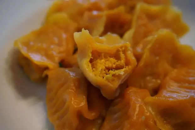 寶寶飯—胡蘿蔔餃子