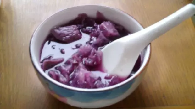 紫薯銀耳甜湯
