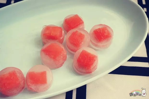 flavoured ice cubes （水果冰）