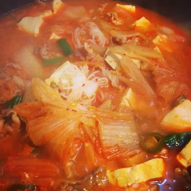 韓式肥牛泡菜豆腐鍋