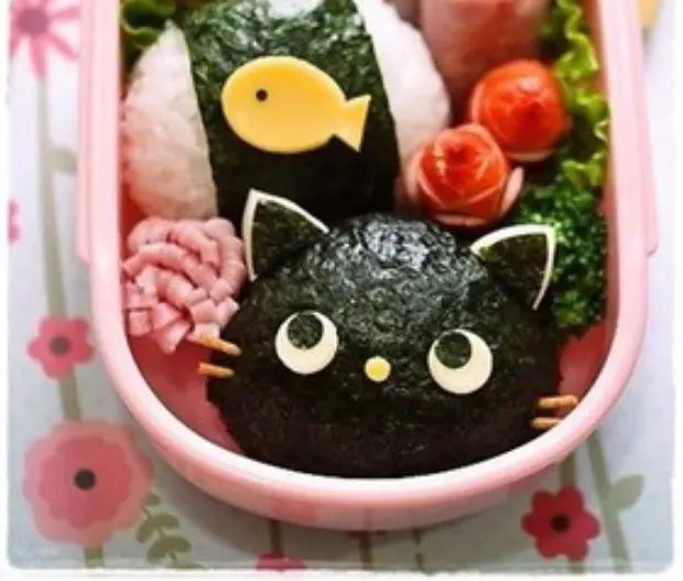 黑貓飯糰便當