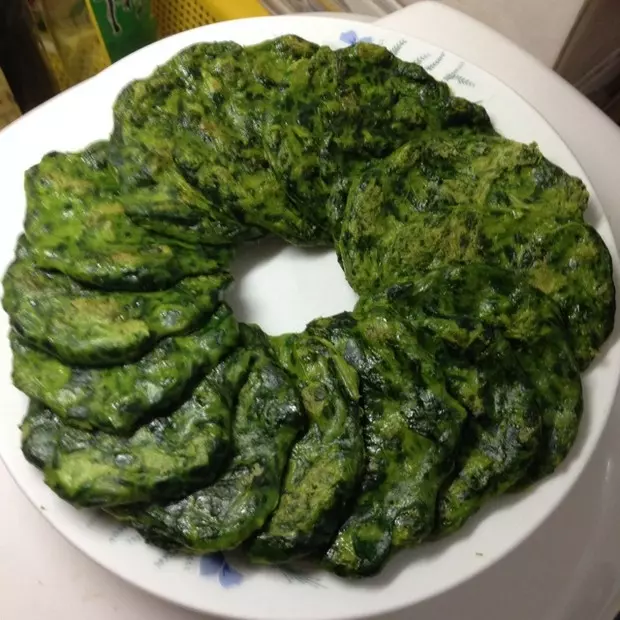 寶寶輔食：菠菜蝦皮煎餅（8m+）