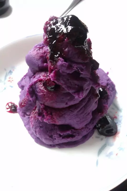 紫薯藍莓塔