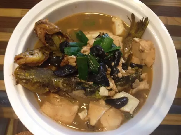 黃骨魚燜豆腐