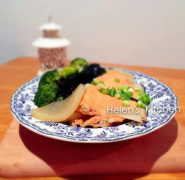 日式醬油鮭魚煮