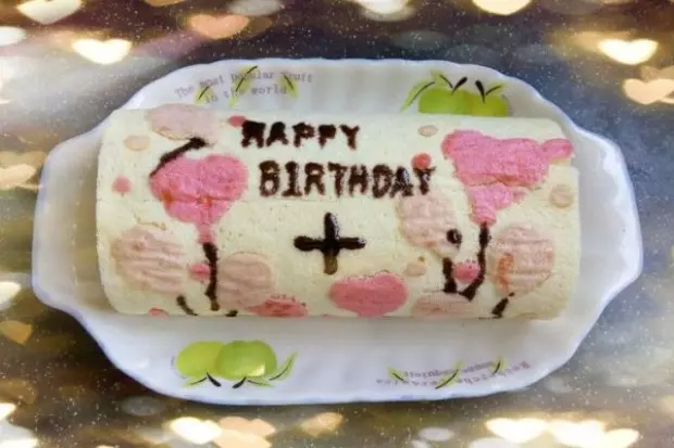 彩繪生日蛋糕卷