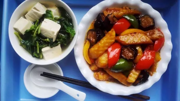 素食者不可錯過的一道東北名菜丨地三鮮&amp;野菜豆腐 · 圓滿素食