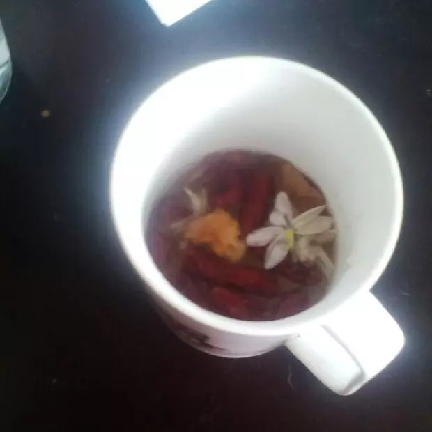 茉莉花枸杞茶