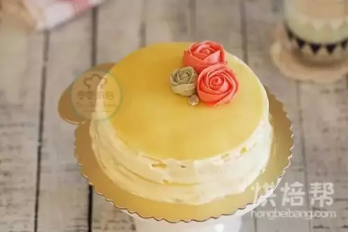 生日宴會必吃：榴槤千層蛋糕