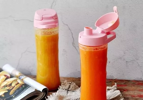 夏橙雪梨胡蘿蔔汁的做法