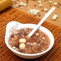 薏米紅豆蓮子粥的做法