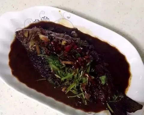 紅燒鯽魚