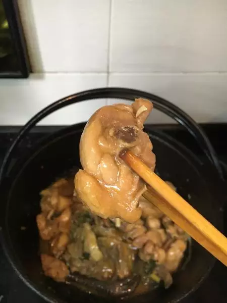 砂鍋燜雞