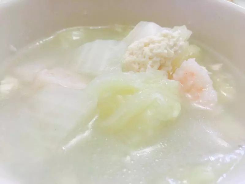白菜豆腐蝦滑湯