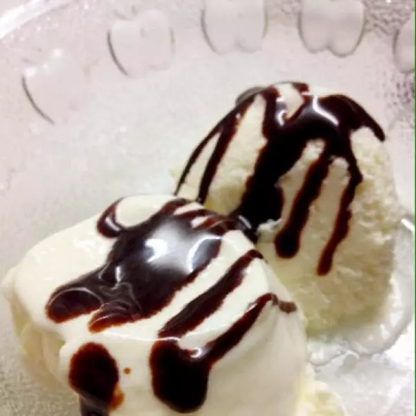 簡易版榴槤酸奶冰淇淋