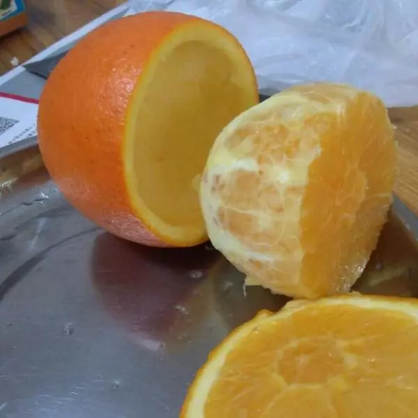 挖出完整橙子肉