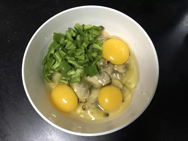 蜆子肉青椒炒雞蛋