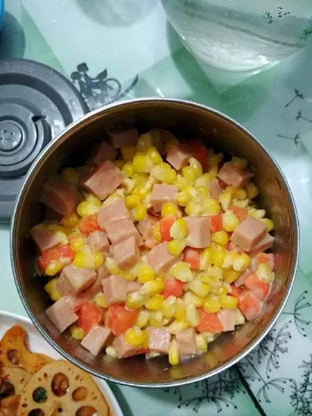 玉米胡蘿蔔炒火腿