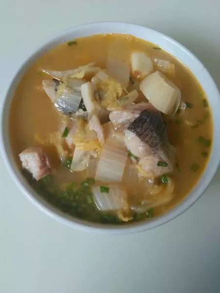 白菜燉魚