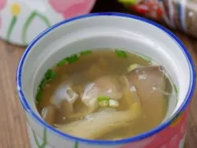鮮蘑豬肝湯