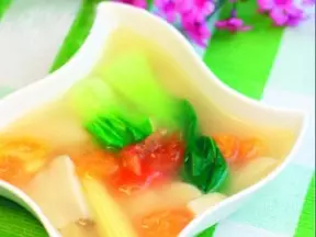 味噌豆腐蔬菜湯